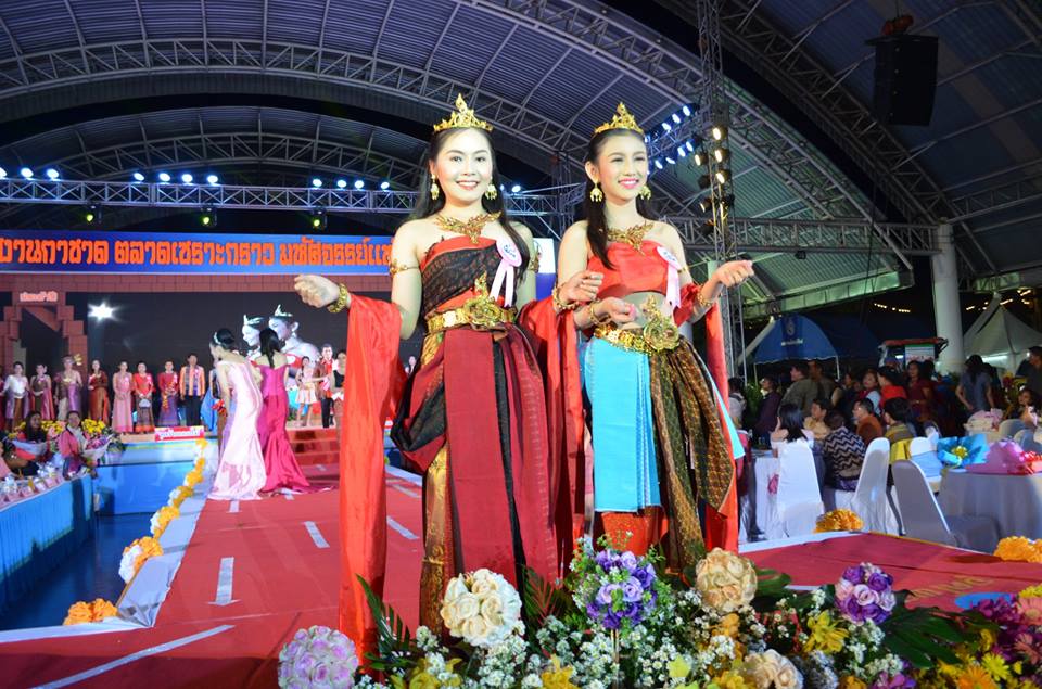 การแสดงแบบมหัศจรรย์แห่งไหมบุรีรัมย์ ประจำปี 2561