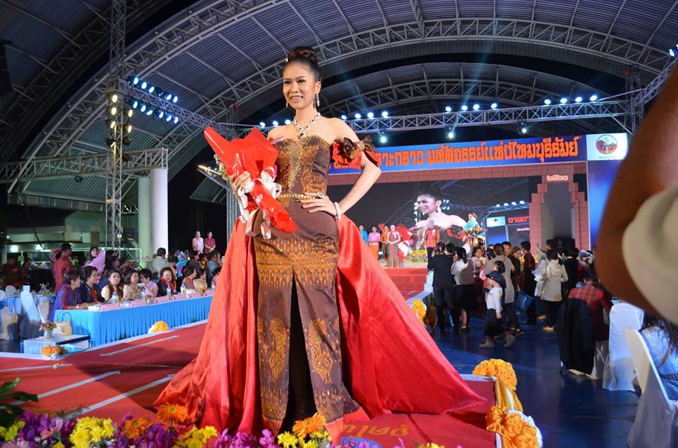 การแสดงแบบมหัศจรรย์แห่งไหมบุรีรัมย์ ประจำปี 2561