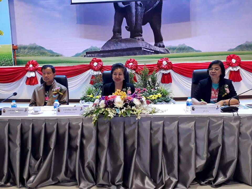ร่วมการนำเสนอผลการดำเนินงานโครงการรณรงค์ป้องกันและแก้ไขปัญหายาเสพติด TO BE NUMBER ONE จังหวัดบุรีรัมย์