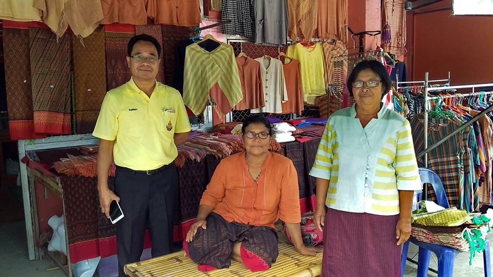 ติดตามการดำเนินงาน หมู่บ้าน OTOP village champion
