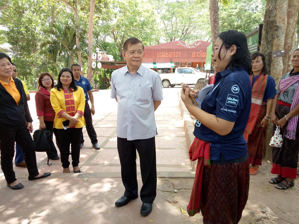 อธิบดีกรมการพัฒนาชุมชน เยี่ยมชมร่วมกิจกรรมชุมชนท่องเที่ยว OTOP นวัตวิถี จังหวัดบุรีรัมย์