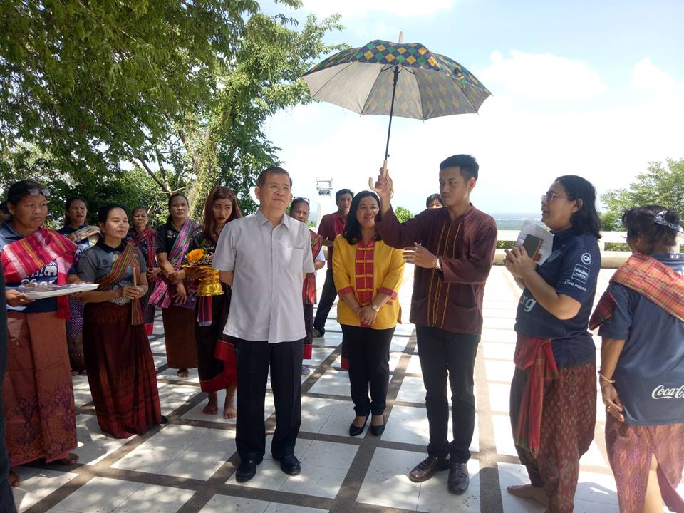 อธิบดีกรมการพัฒนาชุมชน เยี่ยมชมร่วมกิจกรรมชุมชนท่องเที่ยว OTOP นวัตวิถี จังหวัดบุรีรัมย์