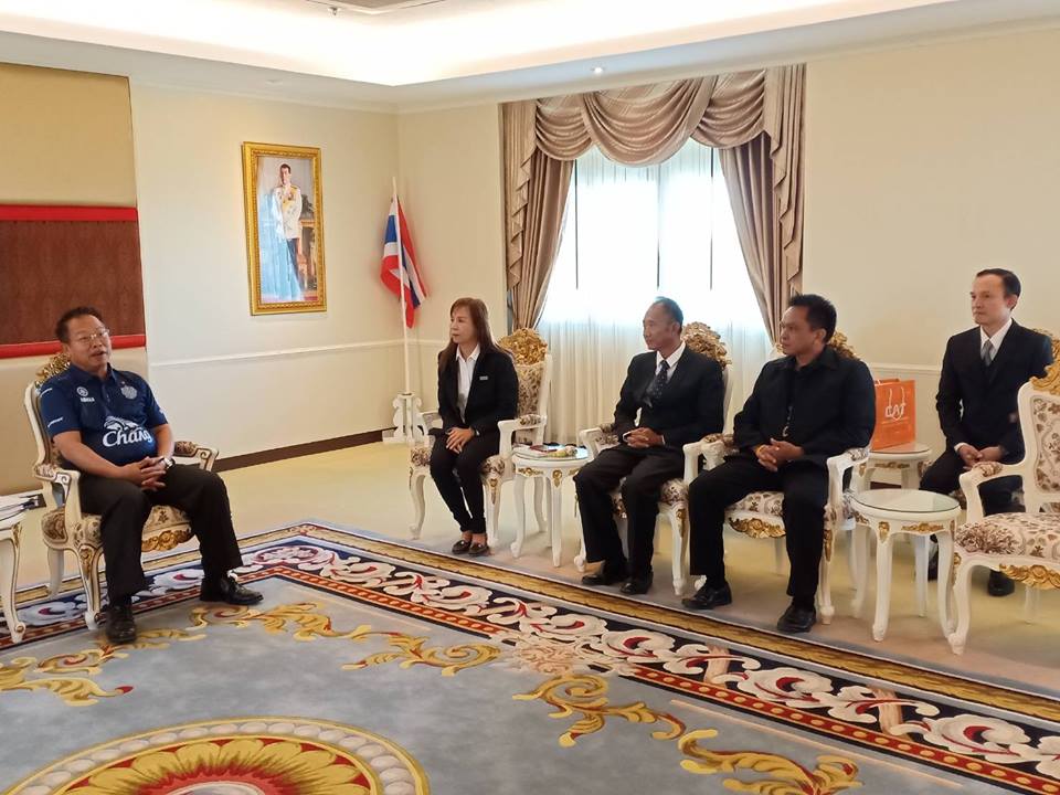รับฟังสรุปแนวทางขับเคลื่อน “โครงการนวัตกรรมการพัฒนาจังหวัดอัจฉริยะ Smart Province”