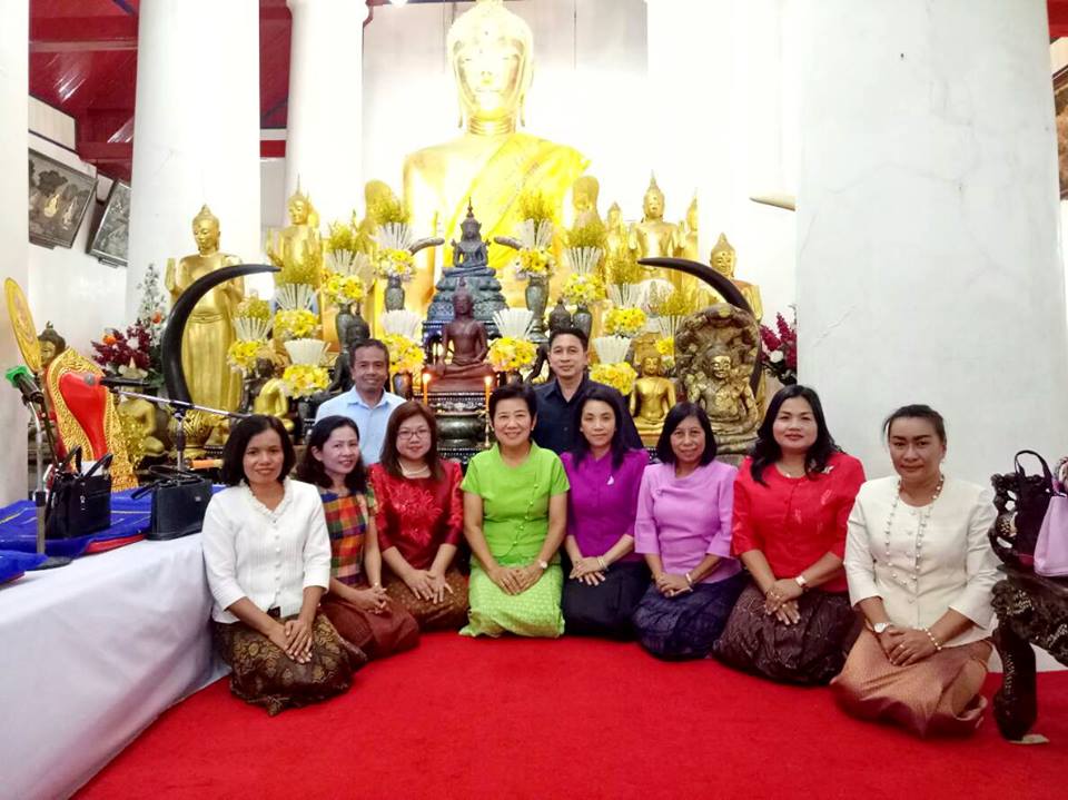 ร่วมพิธีเจริญพระพุทธมนต์ฉลองผ้าพระกฐินพระราชทาน กรมการพัฒนาชุมชน ประจำปี 2561