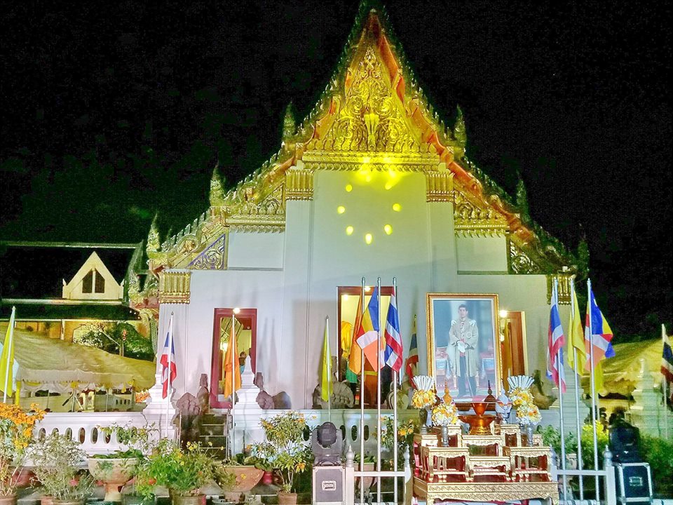 ร่วมพิธีเจริญพระพุทธมนต์ฉลองผ้าพระกฐินพระราชทาน กรมการพัฒนาชุมชน ประจำปี 2561