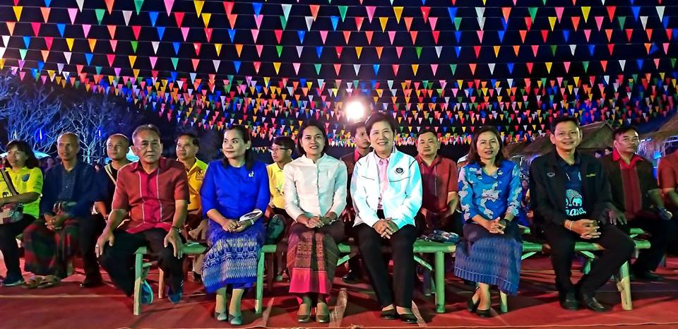 พช.บุรีรัมย์ รวมพลเปิดชุมชนท่องเที่ยว OTOP นวัตวิถี บ้านสำโรง