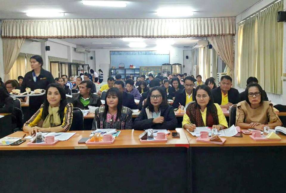 พช.บุรีรัมย์ ประชุม ประจำเดือนพฤศจิกายน 2561