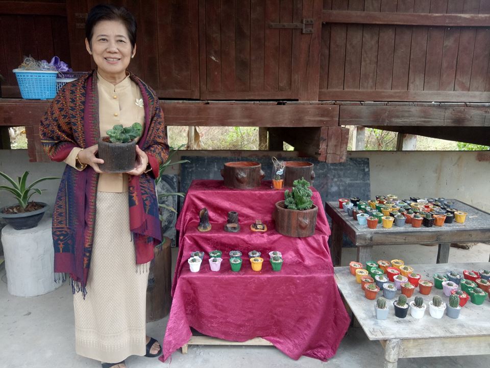 พช.บุรีรัมย์ เยี่ยมชมชุมชนท่องเที่ยว OTOP นวัตวิถี บ้านถนนหัก