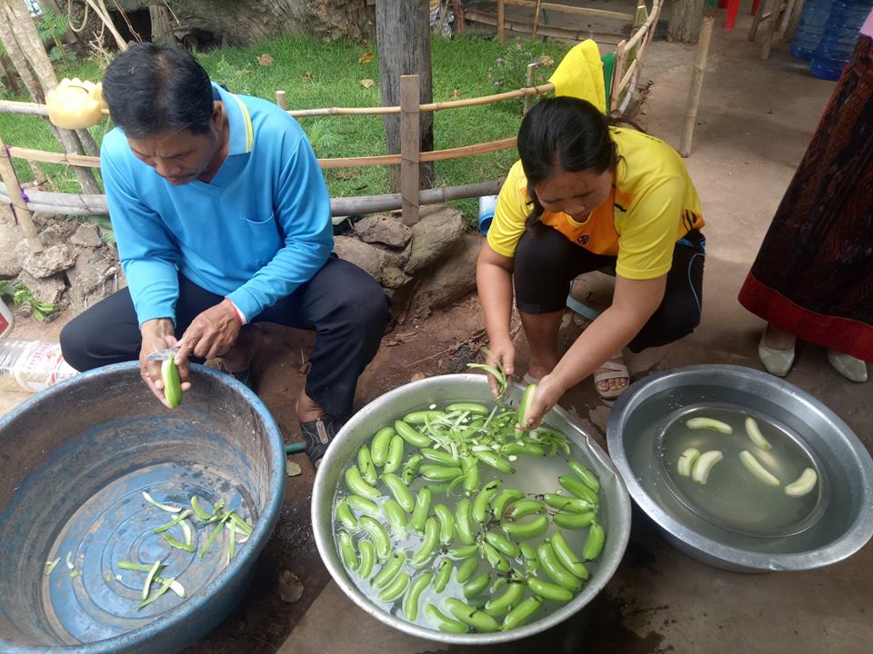 พช.บุรีรัมย์ เยี่ยมชมชุมชนท่องเที่ยว OTOP นวัตวิถี บ้านถนนหัก