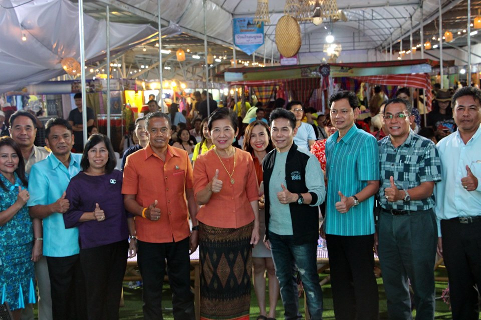 พัฒนาการจังหวัดบุรีรัมย์ กล่าวปิดงานนิทรรศการโปรแกรมการท่องเที่ยว โดยชุมชน (D – HOPE) ภายใต้ชื่องาน “D – HOHE IDEAS ท่องเที่ยวบุรีรัมย์ วิถีเซราะกราว” 