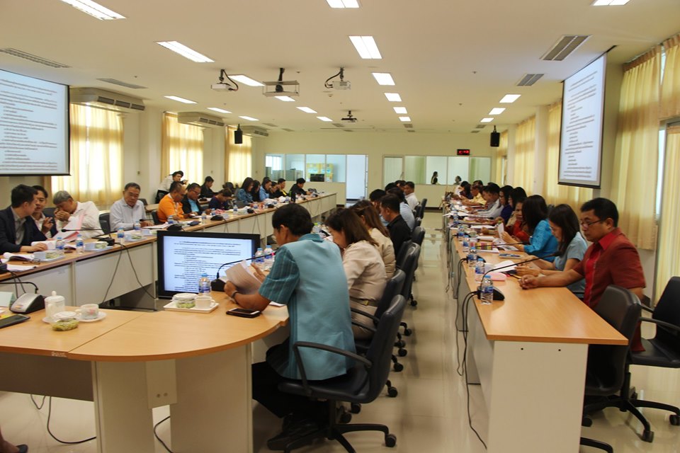 พัฒนาการจังหวัดบุรีรัมย์ เป็นประธานประชุมคณะกรรมการประสานและขับเคลื่อนนโยบายสานพลังประชารัฐ ประจำจังหวัดบุรีรัมย์