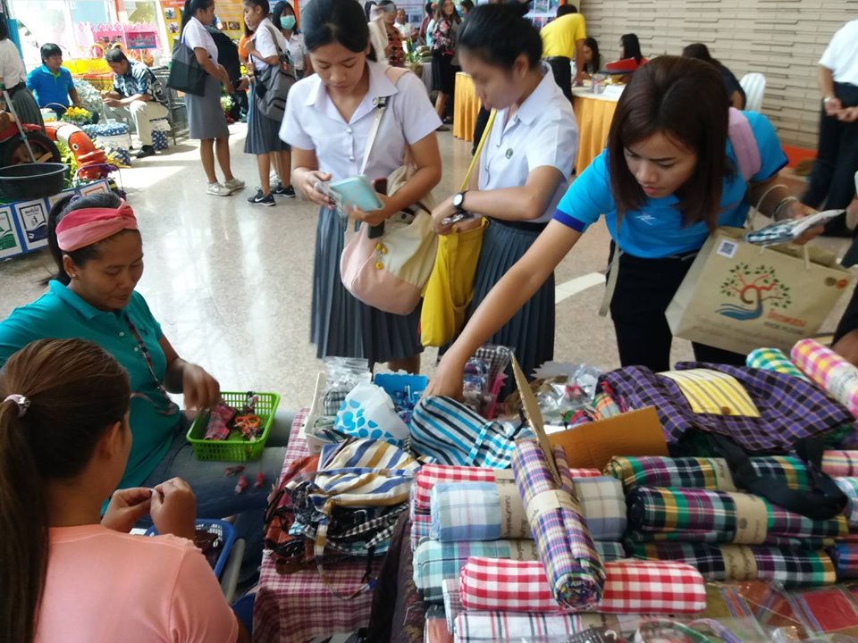 พัฒนาการจังหวัดบุรีรมย์ ร่วมโครงการบริหารจัดการขยะอย่างเป็นระบบ