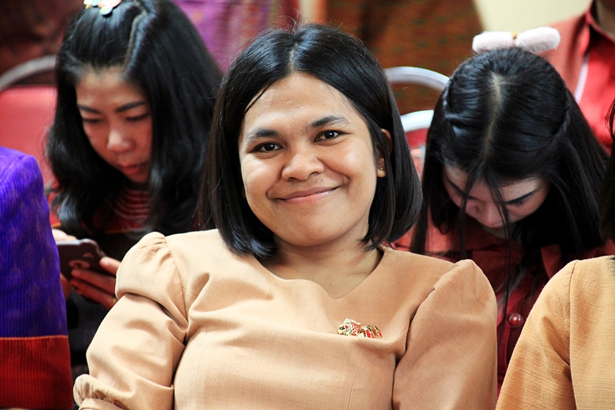 สืบสานอนุรักษ์ศิลป์ ผ้าถิ่นไทย ดำรงค์ไว้ในแผ่นดิน(สวมใส่ผ้าไทย ผ้าไหมบุรีรัมย์)