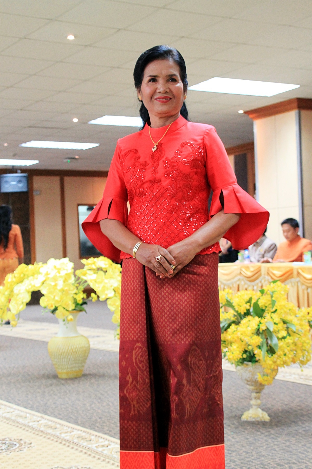 สืบสานอนุรักษ์ศิลป์ ผ้าถิ่นไทย ดำรงค์ไว้ในแผ่นดิน(สวมใส่ผ้าไทย ผ้าไหมบุรีรัมย์)