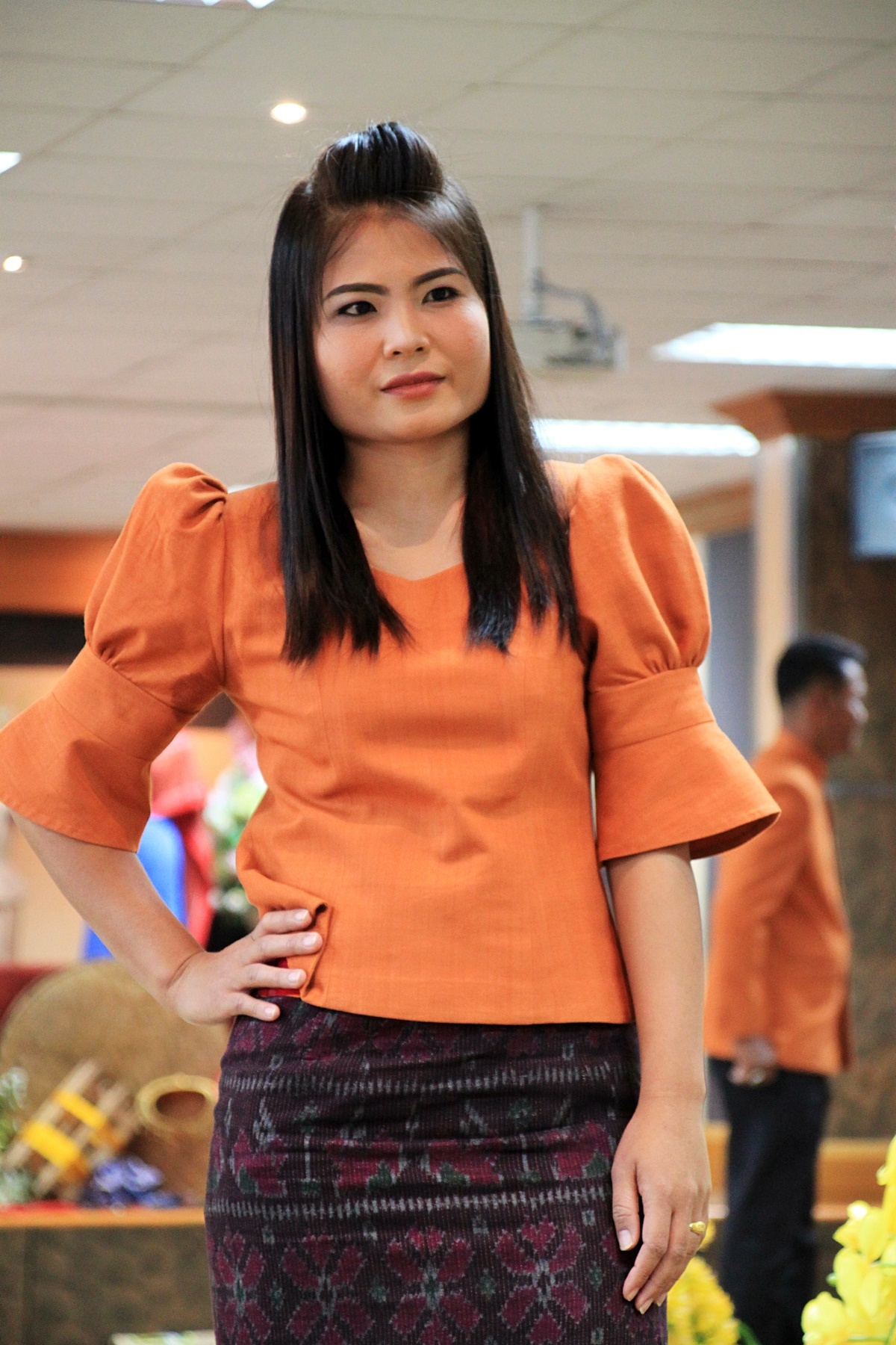 สืบสานอนุรักษ์ศิลป์ ผ้าถิ่นไทย ดำรงค์ไว้ในแผ่นดิน(สวมใส่ผ้าไทย ผ้าไหมบุรีรัมย์)