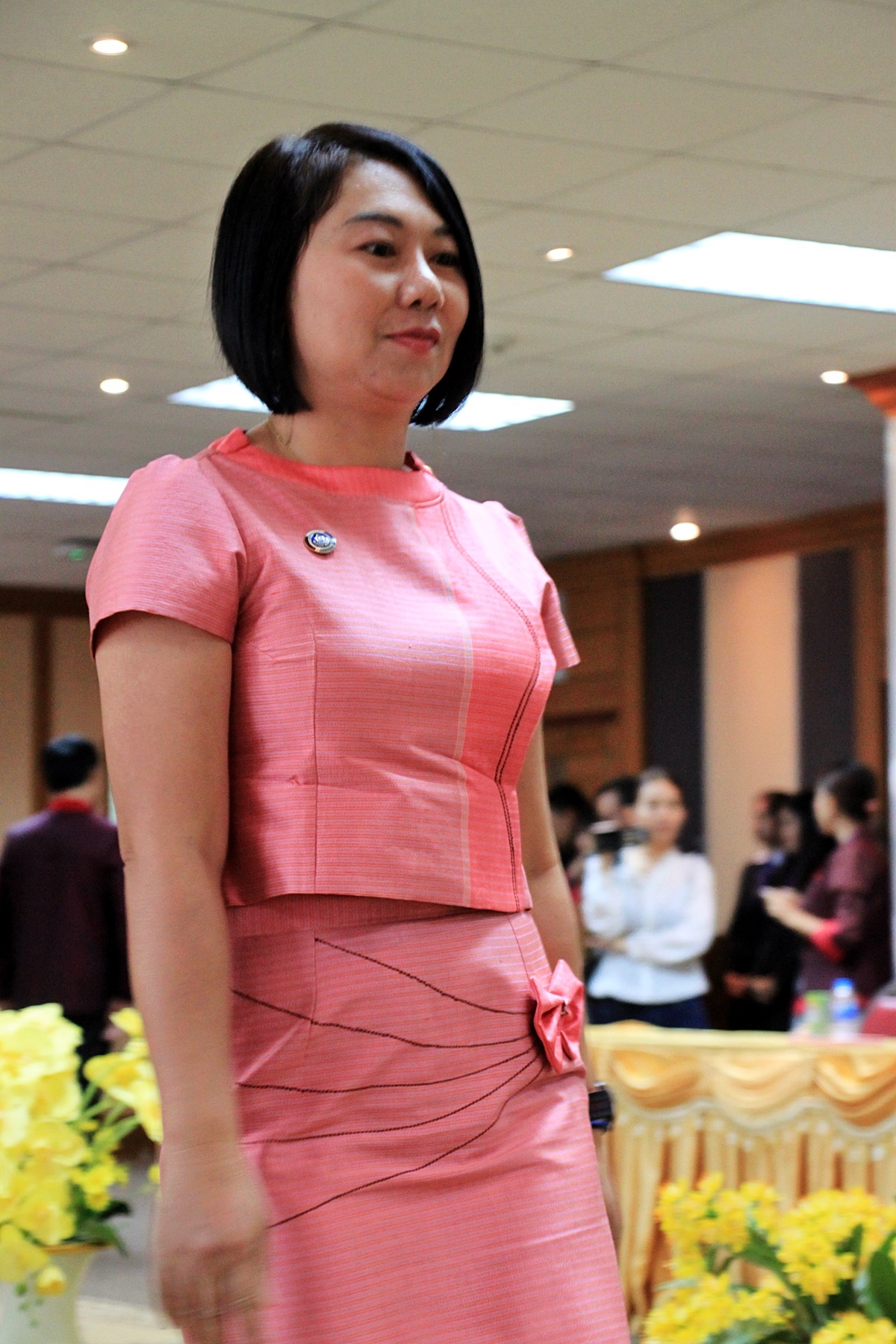 สืบสานอนุรักษ์ศิลป์ ผ้าถิ่นไทย ดำรงค์ไว้ในแผ่นดิน(สวมใส่ผ้าไทย ผ้าไหมบุรีรัมย์)