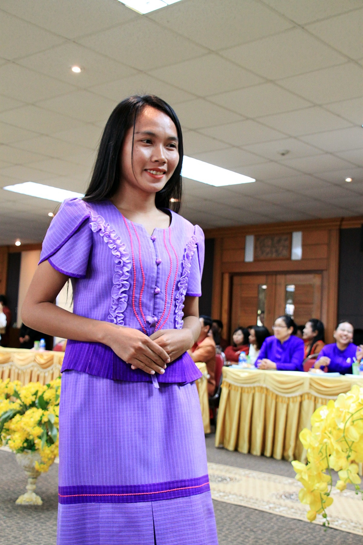 สืบสานอนุรักษ์ศิลป์ ผ้าถิ่นไทย ดำรงค์ไว้ในแผ่นดิน(สวมใส่ผ้าไทย ผ้าไหมบุรีรัมย์)