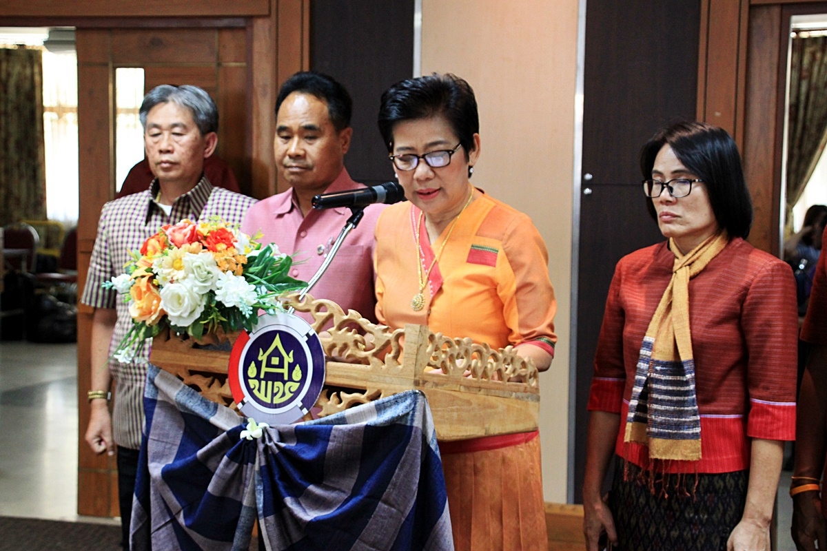 สืบสานอนุรักษ์ศิลป์ ผ้าถิ่นไทย ดำรงค์ไว้ในแผ่นดิน(สวมใส่ผ้าไทย ผ้าไหมบุรีรัมย์)