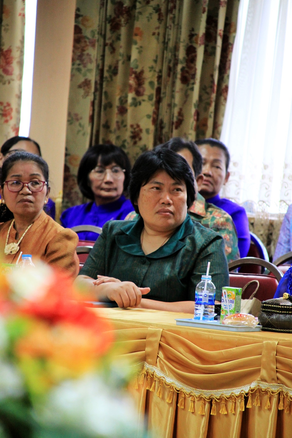 สืบสานอนุรักษ์ศิลป์ ผ้าถิ่นไทย ดำรงค์ไว้ในแผ่นดิน(สวมใส่ผ้าไทย ผ้าไหมบุรีรัมย์)