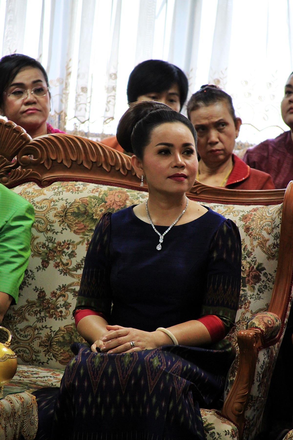 สืบสานอนุรักษ์ศิลป์ ผ้าถิ่นไทย ดำรงค์ไว้ในแผ่นดิน(สวมใส่ผ้าไทย ผ้าไหมบุรีรัมย์)