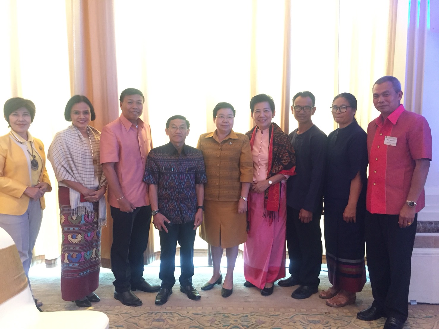 ประชุมพัฒนากลไกขับเคลื่อนการพัฒนาเศรษฐกิจฐานรากและประชารัฐระดับประเทศ