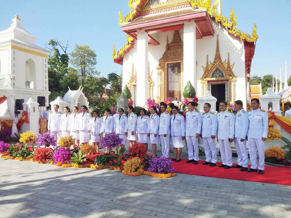 พช.บุรีรัมย์ ร่วมพิธีถวายผ้าพระกฐินพระราชทาน กรมการพัฒนาชุมชน กระทรวงมหาดไทย ประจำปี พ.ศ. 2563 ณ วัดเสนาสนาราม ราชวรวิหาร จังหวัดพระนครศรีอยุธยา