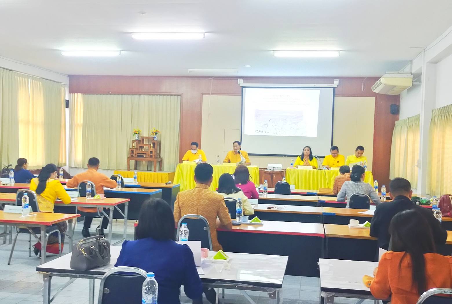 พช.บุรีรัมย์ ประชุม ผู้อำนวยการกลุ่ม/พัฒนาการอำเภอ ครั้งที่ 9/2563