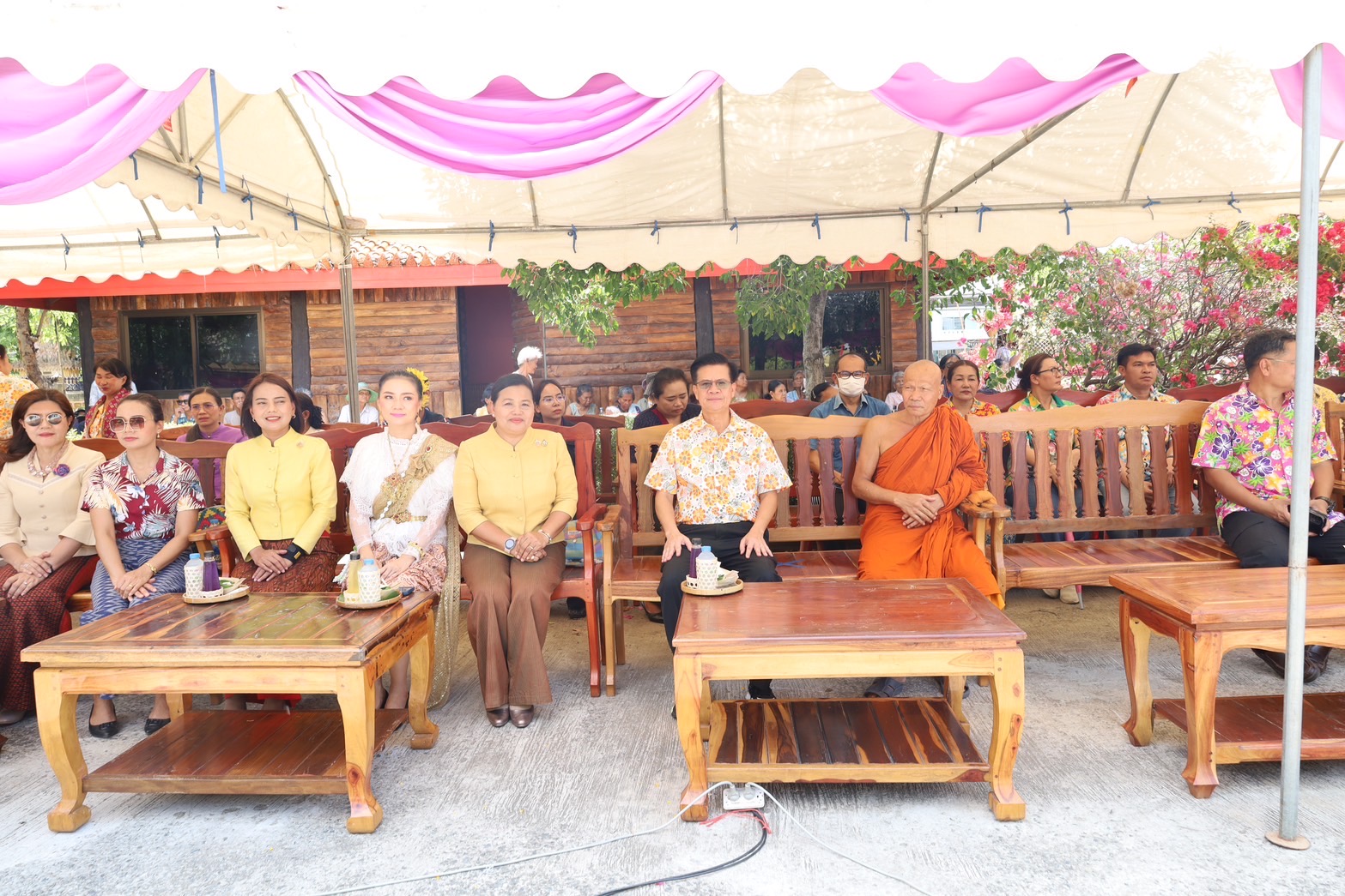 🔆พจ.บุรีรัมย์🔆ร่วมเป็นเกียรติในพิธีเปิดโครงการจัดงานประเพณีวัฒนธรรมท้องถิ่น งานแห่ตาปูบ้านแสลงโทน