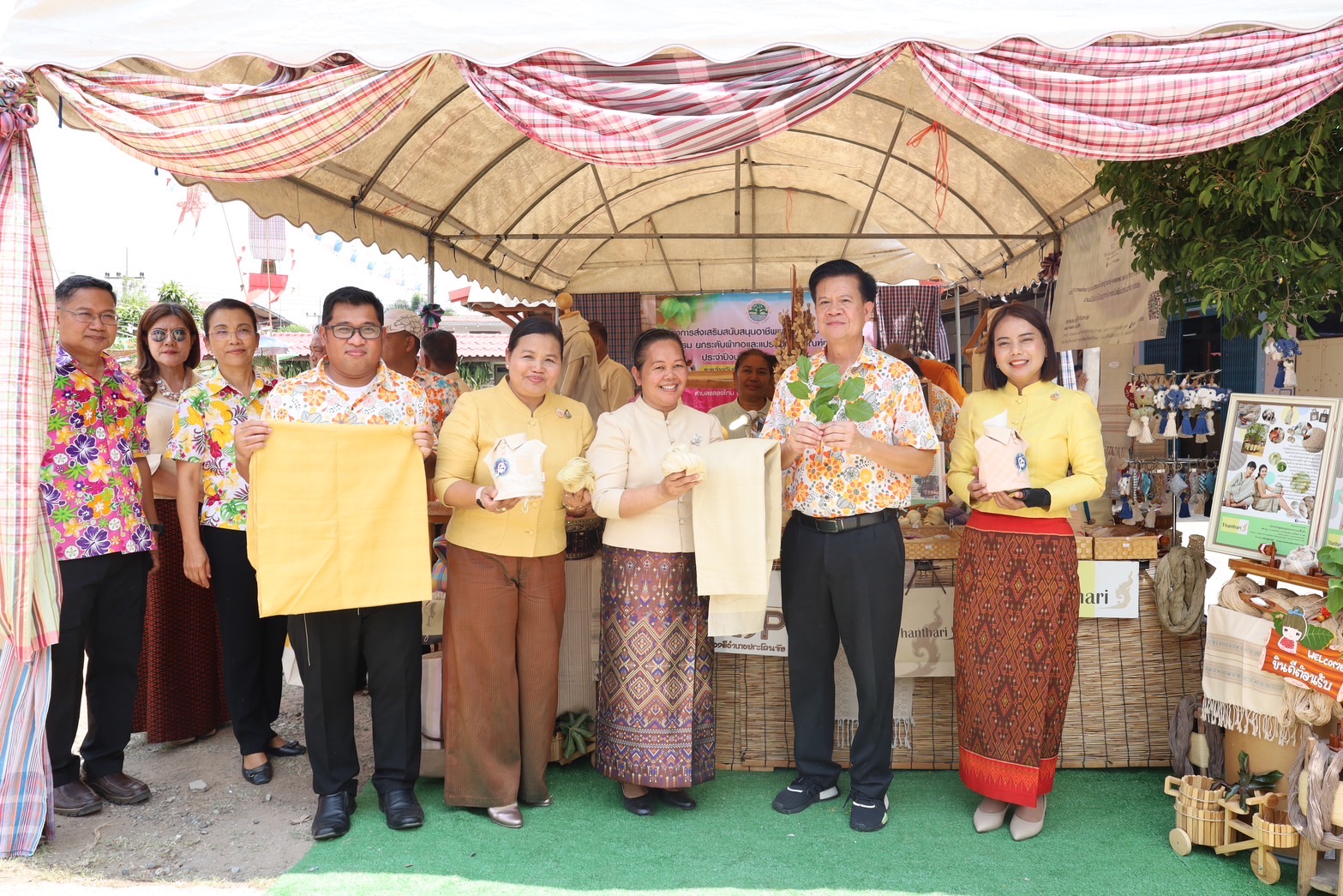 🔆พจ.บุรีรัมย์🔆ร่วมเป็นเกียรติในพิธีเปิดโครงการจัดงานประเพณีวัฒนธรรมท้องถิ่น งานแห่ตาปูบ้านแสลงโทน