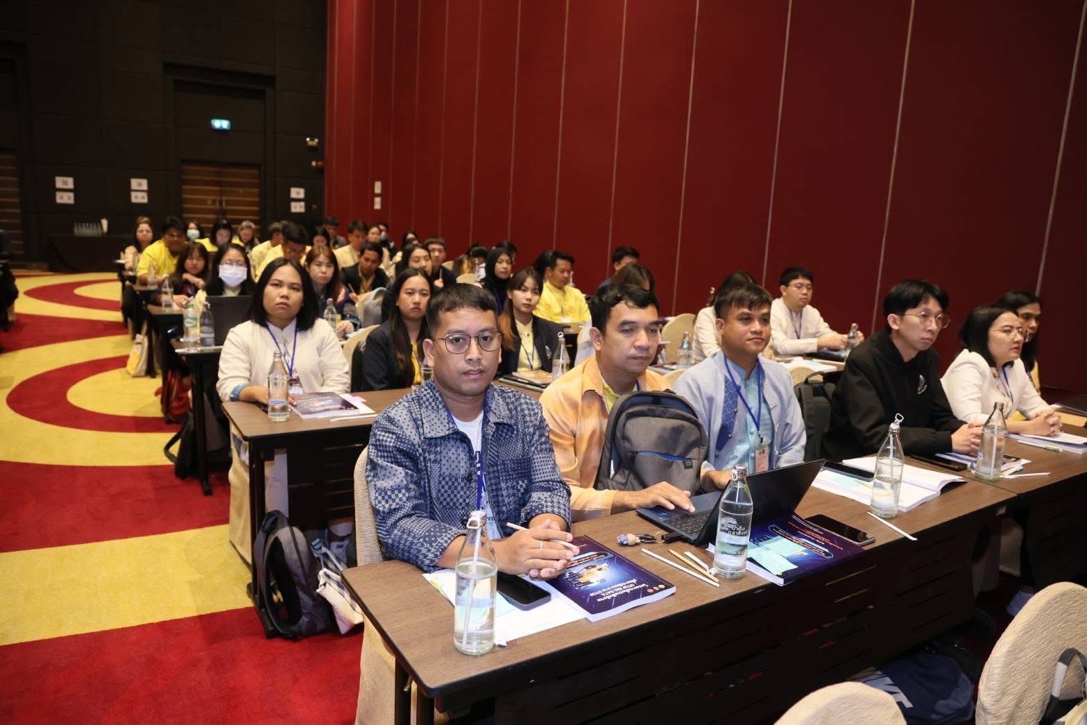 🔆พช.บุรีรัมย์🔆 ร่วมประชุมเชิงปฏิบัติการเพิ่มประสิทธิภาพ OTOP Big Data เพื่อการพัฒนางาน OTOP