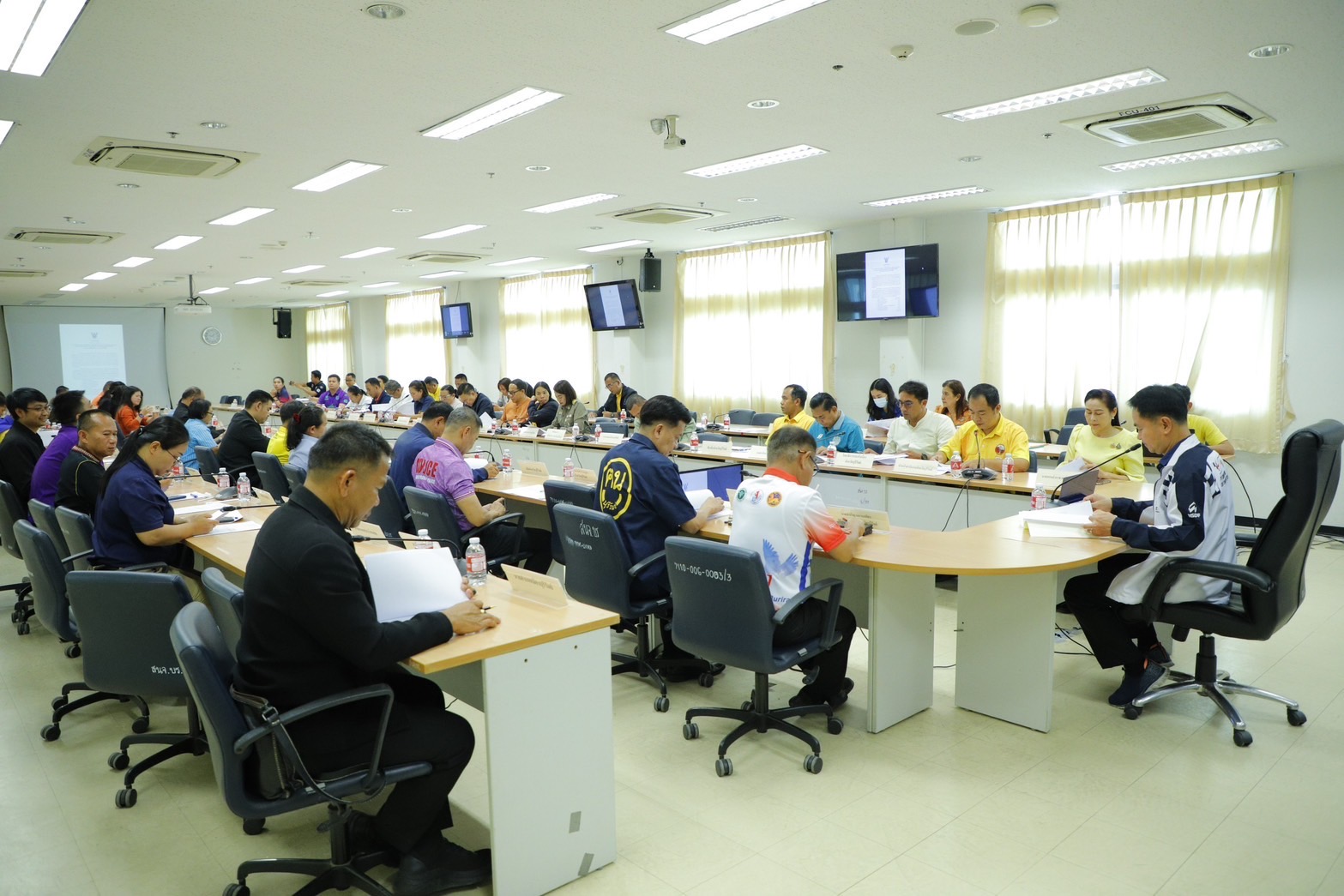 🔆พจ.บุรีรัมย์🔆ร่วมประชุมคณะกรรมการการจัดพิธีปลูก “พระศรีมหาโพธิทศมราชบพิตร” เนื่องในโอกาสพระราชพิธี สมมงคลพระชนมายุเท่าพระบาทสมเด็จพระพุทธยอดฟ้าจุฬาโลกมหาราช สมเด็จพระปฐมบรมกษัตริยาธิราช แห่งพระราชวงศ์จักรี พุทธศักราช 2568 จังหวัดบุรีรัมย์