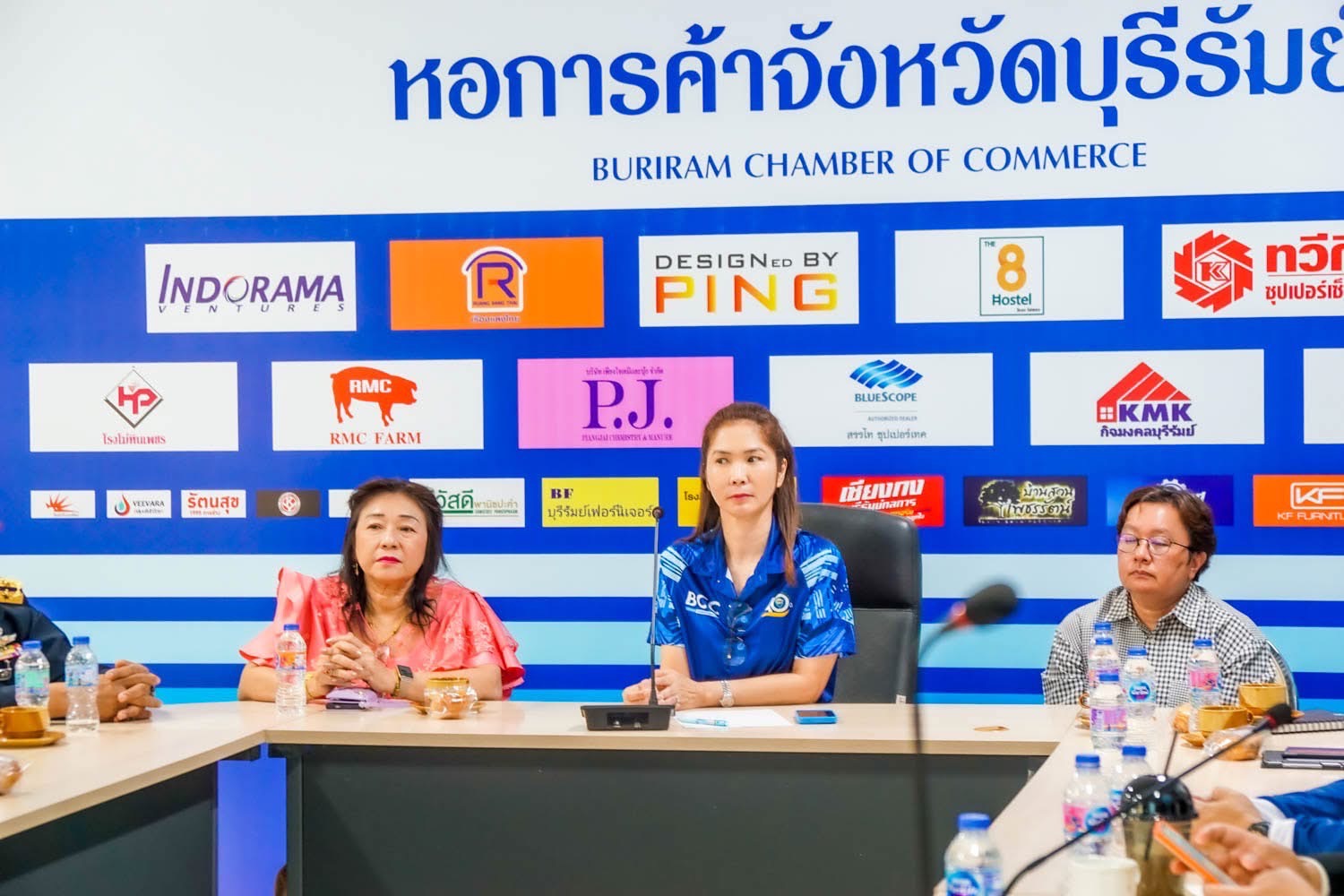 🔆พจ.บุรีรัมย์🔆ร่วมประชุมขับเคลื่อนเศรษฐกิจฐานรากสู่ความยั่งยืนด้วยนวัตกรรมและการท่องเที่ยวบุรีรัมย์