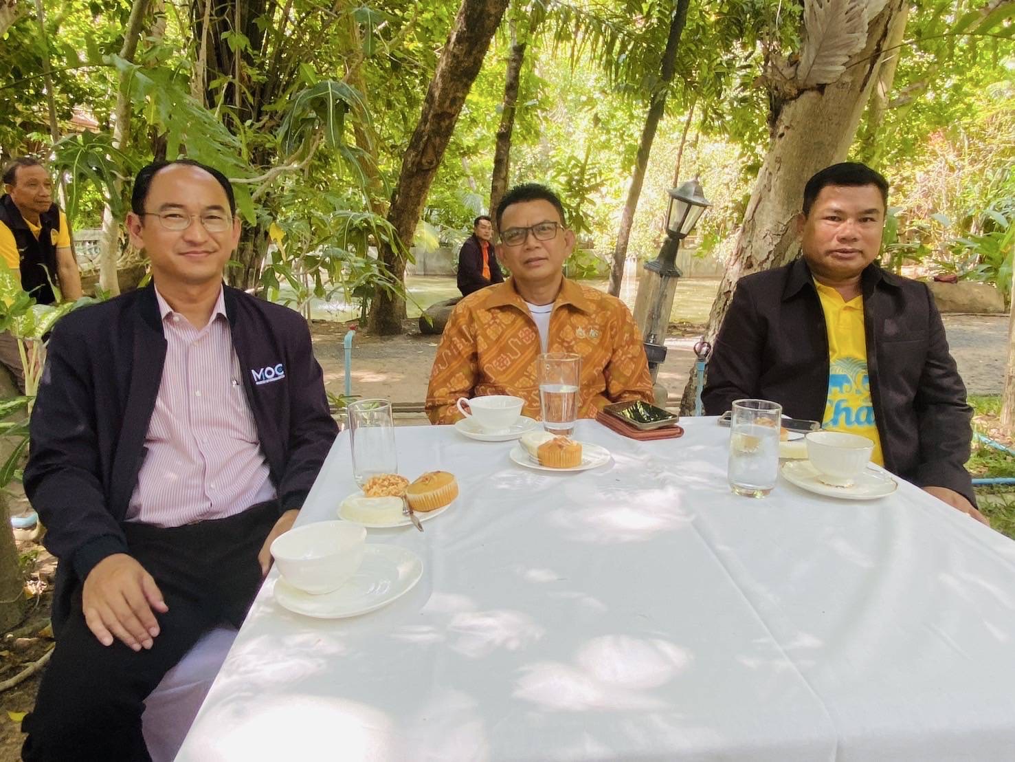 พช.บุรีรัมย์🔆ร่วมประชุมสัมมนาเพื่อแลกเปลี่ยนเรียนรู้ของคณะกรรมการร่วมภาครัฐและเอกชนเพื่อแก้ไขปัญหาทางเศรษฐกิจ (กรอ.) กลุ่มจังหวัดภาคตะวันออกเฉียงเหนือตอนล่าง 1 จังหวัดสุรินทร์ และการประชุมคณะกรรมการร่วมภาครัฐและเอกชนเพื่อแก้ไขปัญหาทางเศรษฐกิจ (กรอ.) กลุ่มจังหวัดภาคตะวันออกเฉียงเหนือตอนล่าง 1 ครั้งที่ 4/2568
