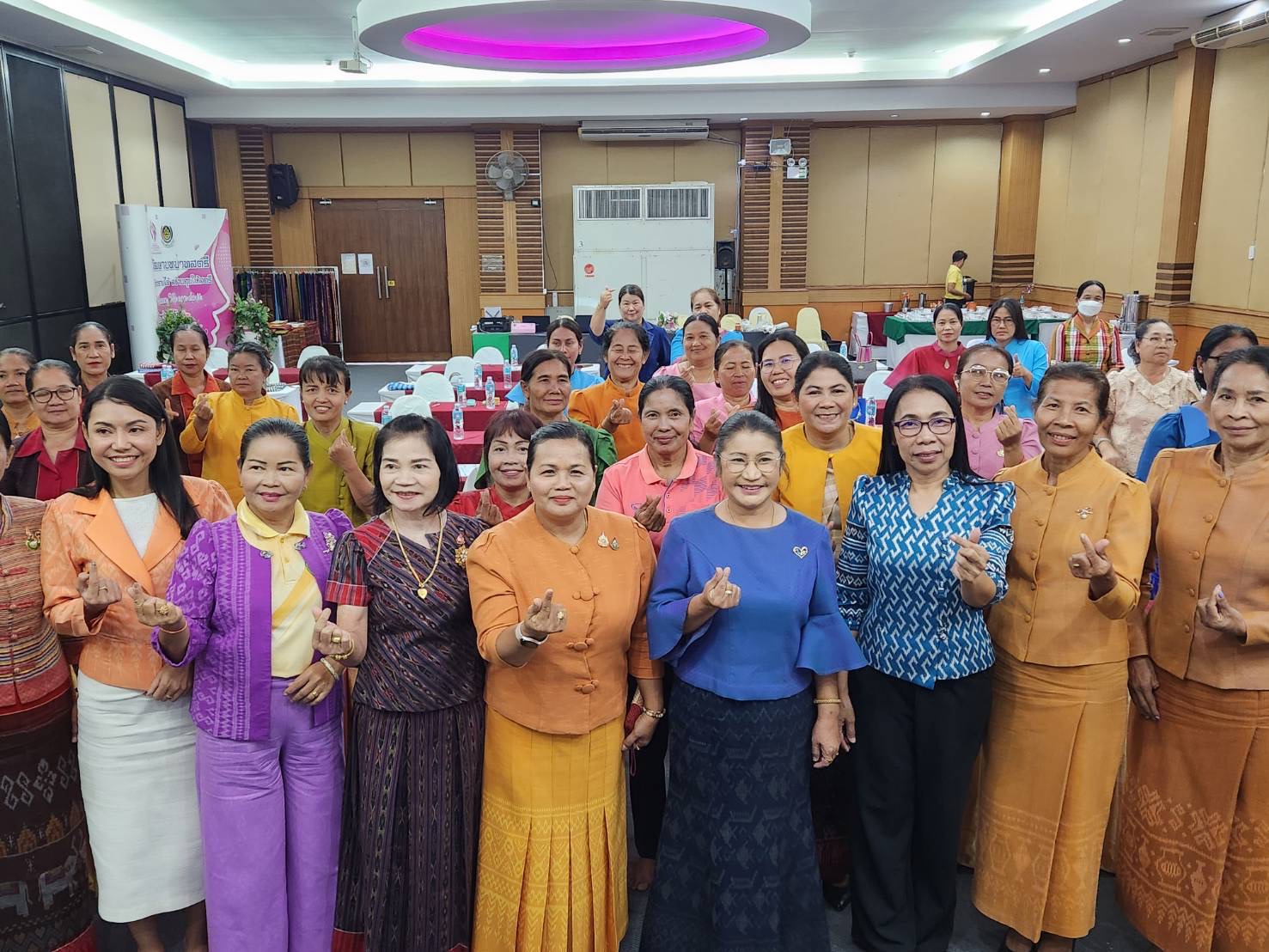 🔆บุรีรัมย์-พช.บุรีรัมย์🔆กองทุนพัฒนาบทบาทสตรี : ดำเนินโครงการเพิ่มประสิทธิภาพการปฏิบัติงานกองทุนพัฒนาบทบาทสตรีแก่กลไกการขับเคลื่อนกองทุนพัฒนาบทบาทสตรีระดับจังหวัด กิจกรรมที่ 2 เพิ่มประสิทธิภาพการปฏิบัติงานกองทุนพัฒนาบทบาทสตรีแก่กลไกขับเคลื่อนกองทุนพัฒนาบทบาทสตรีระดับจังหวัด