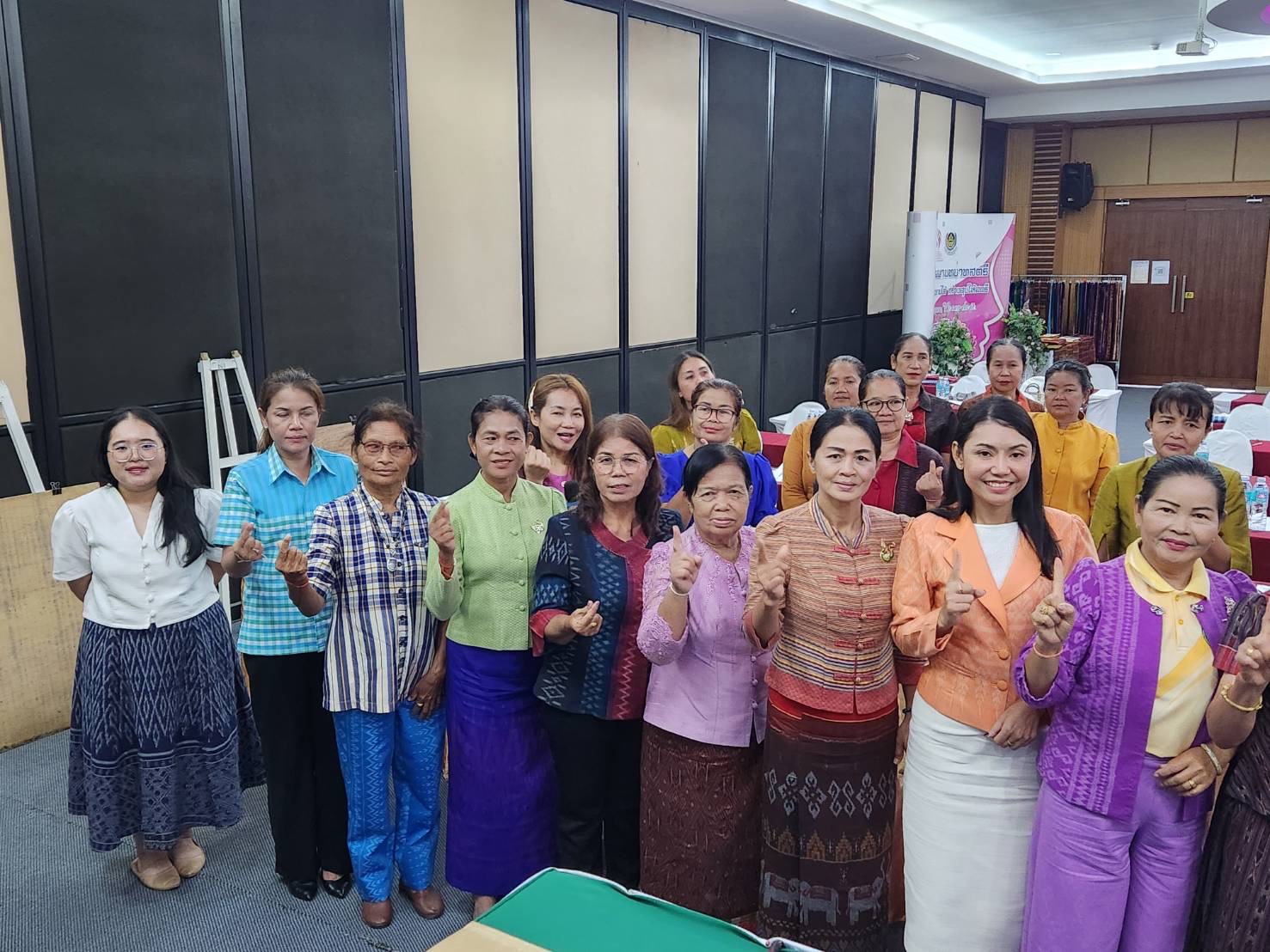 🔆บุรีรัมย์-พช.บุรีรัมย์🔆กองทุนพัฒนาบทบาทสตรี : ดำเนินโครงการเพิ่มประสิทธิภาพการปฏิบัติงานกองทุนพัฒนาบทบาทสตรีแก่กลไกการขับเคลื่อนกองทุนพัฒนาบทบาทสตรีระดับจังหวัด กิจกรรมที่ 2 เพิ่มประสิทธิภาพการปฏิบัติงานกองทุนพัฒนาบทบาทสตรีแก่กลไกขับเคลื่อนกองทุนพัฒนาบทบาทสตรีระดับจังหวัด