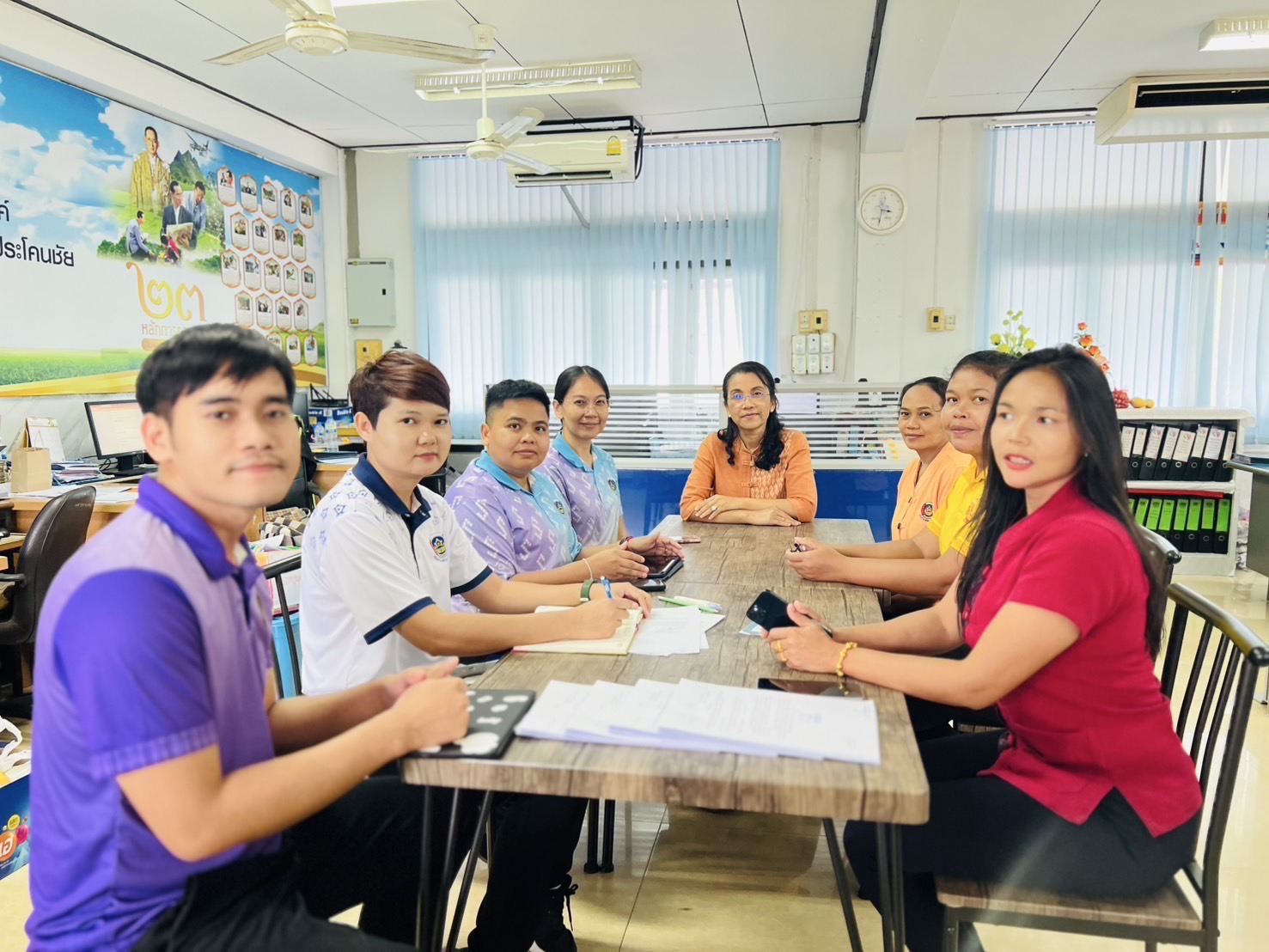 🔆พช.บุรีรัมย์🔆ลงพื้นที่ สนับสนุนการลงโปรแกรม antivirus 2568 ให้แก่เจ้าที่พัฒนาชุมชนที่รับงานสารสนเทศอำเภอ อำเภอห้วยราช และอำเภอประโคนชัย