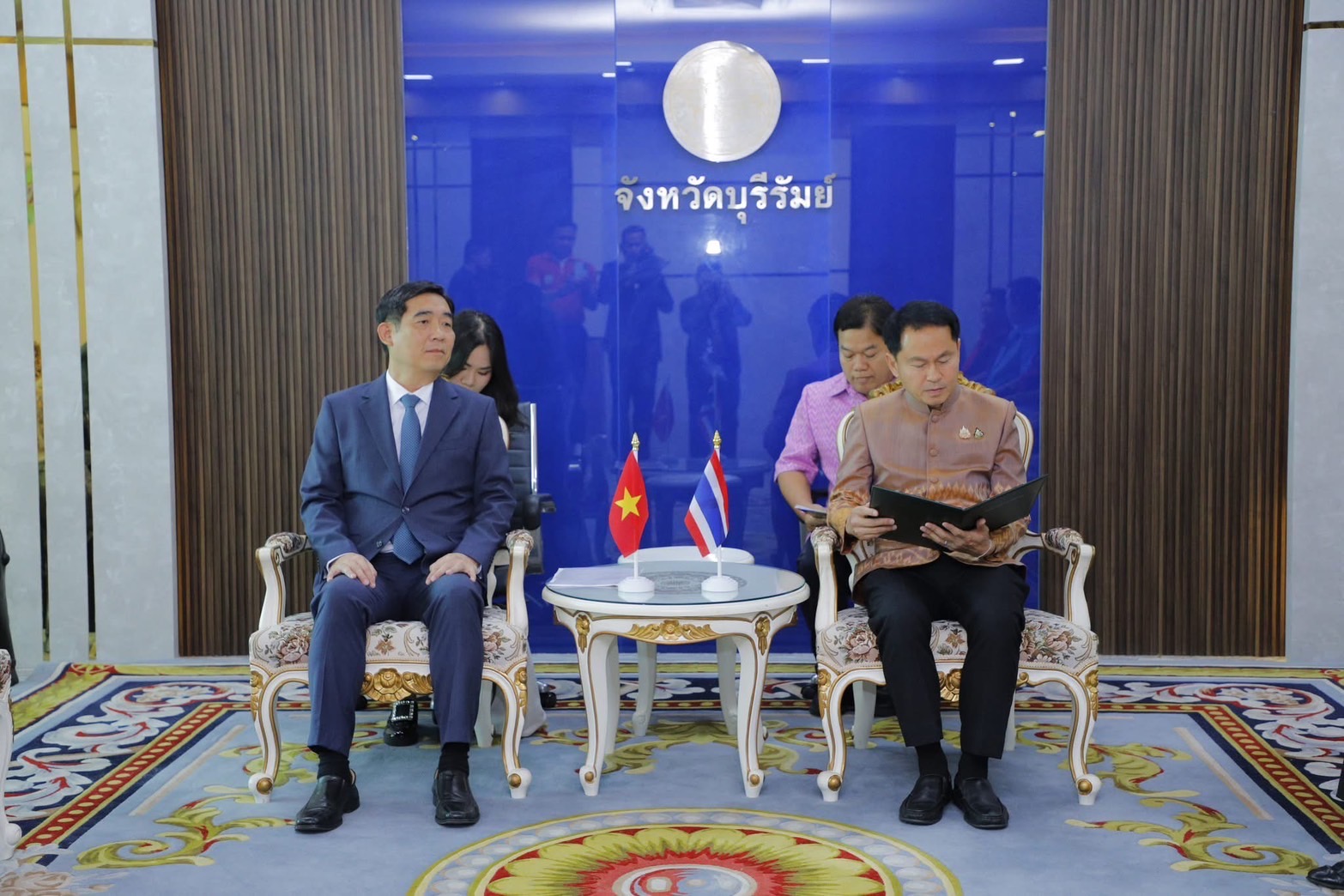 🔆พจ.บุรีรัมย์🔆ร่วมต้อนรับเอกอัครราชทูตสาธารณรัฐสังคมนิยมเวียดนามประจําประเทศไทย และคณะ