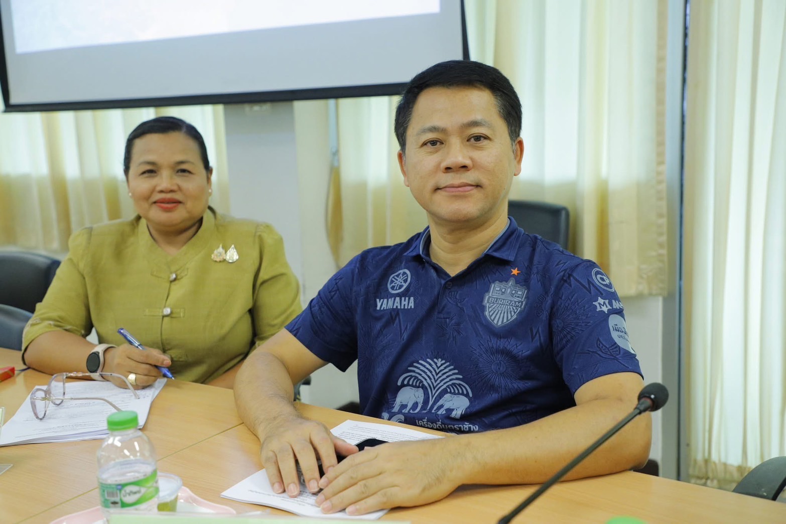 🔆พจ.บุรีรัมย์🔆 ประชุมคณะกรรมการร่วมภาครัฐและเอกชน เพื่อพัฒนาและแก้ไขปัญหาทางเศรษฐกิจจังหวัดบุรีรัมย์ (กรอ.จังหวัดบุรีรัมย์) ครั้งที่ 4/2568