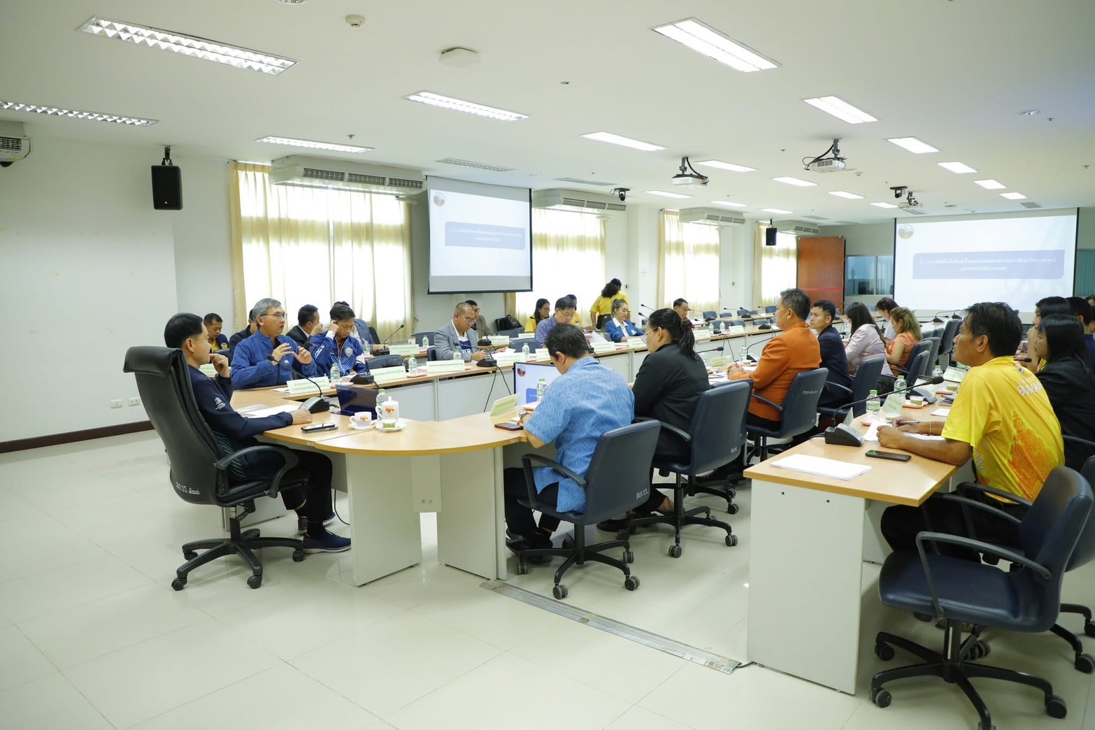 🔆พจ.บุรีรัมย์🔆 ประชุมคณะกรรมการร่วมภาครัฐและเอกชน เพื่อพัฒนาและแก้ไขปัญหาทางเศรษฐกิจจังหวัดบุรีรัมย์ (กรอ.จังหวัดบุรีรัมย์) ครั้งที่ 4/2568
