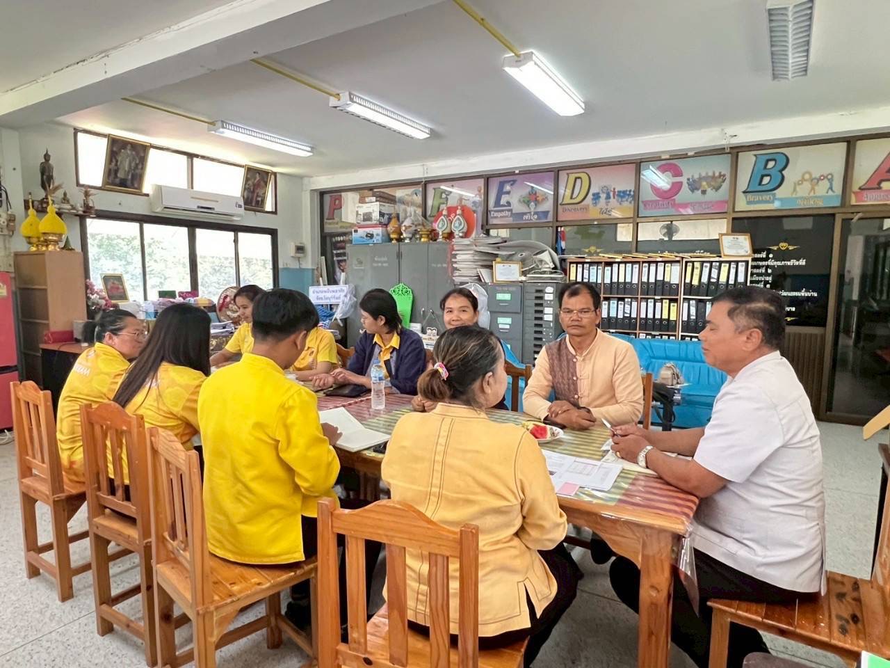 🔆พช.บุรีรัมย์ 🔆 ลงพื้นที่ติดตาม และสนับสนุนการดำเนินกิจกรรม/โครงการ ตามยุทศาสตร์กรมการพัฒนาชุมชน ประจำปีงบประมาณ พ.ศ. 2568 และการขับเคลื่อนงานกองทุนพัฒนาบทบาทสตรี อำเภอพลับพลาชัย จังหวัดบุรีรัมย์