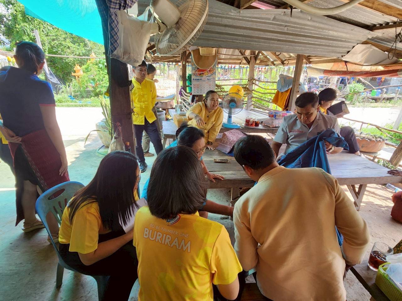 🔆พช.บุรีรัมย์ 🔆 ลงพื้นที่ติดตาม และสนับสนุนการดำเนินกิจกรรม/โครงการ ตามยุทศาสตร์กรมการพัฒนาชุมชน ประจำปีงบประมาณ พ.ศ. 2568 และการขับเคลื่อนงานกองทุนพัฒนาบทบาทสตรี อำเภอพลับพลาชัย จังหวัดบุรีรัมย์