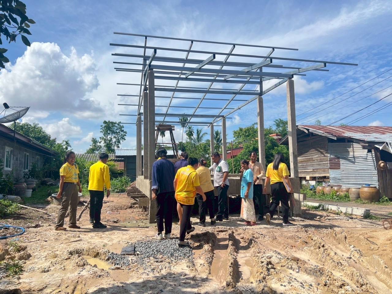 🔆พช.บุรีรัมย์ 🔆 ลงพื้นที่ติดตาม และสนับสนุนการดำเนินกิจกรรม/โครงการ ตามยุทศาสตร์กรมการพัฒนาชุมชน ประจำปีงบประมาณ พ.ศ. 2568 และการขับเคลื่อนงานกองทุนพัฒนาบทบาทสตรี อำเภอพลับพลาชัย จังหวัดบุรีรัมย์