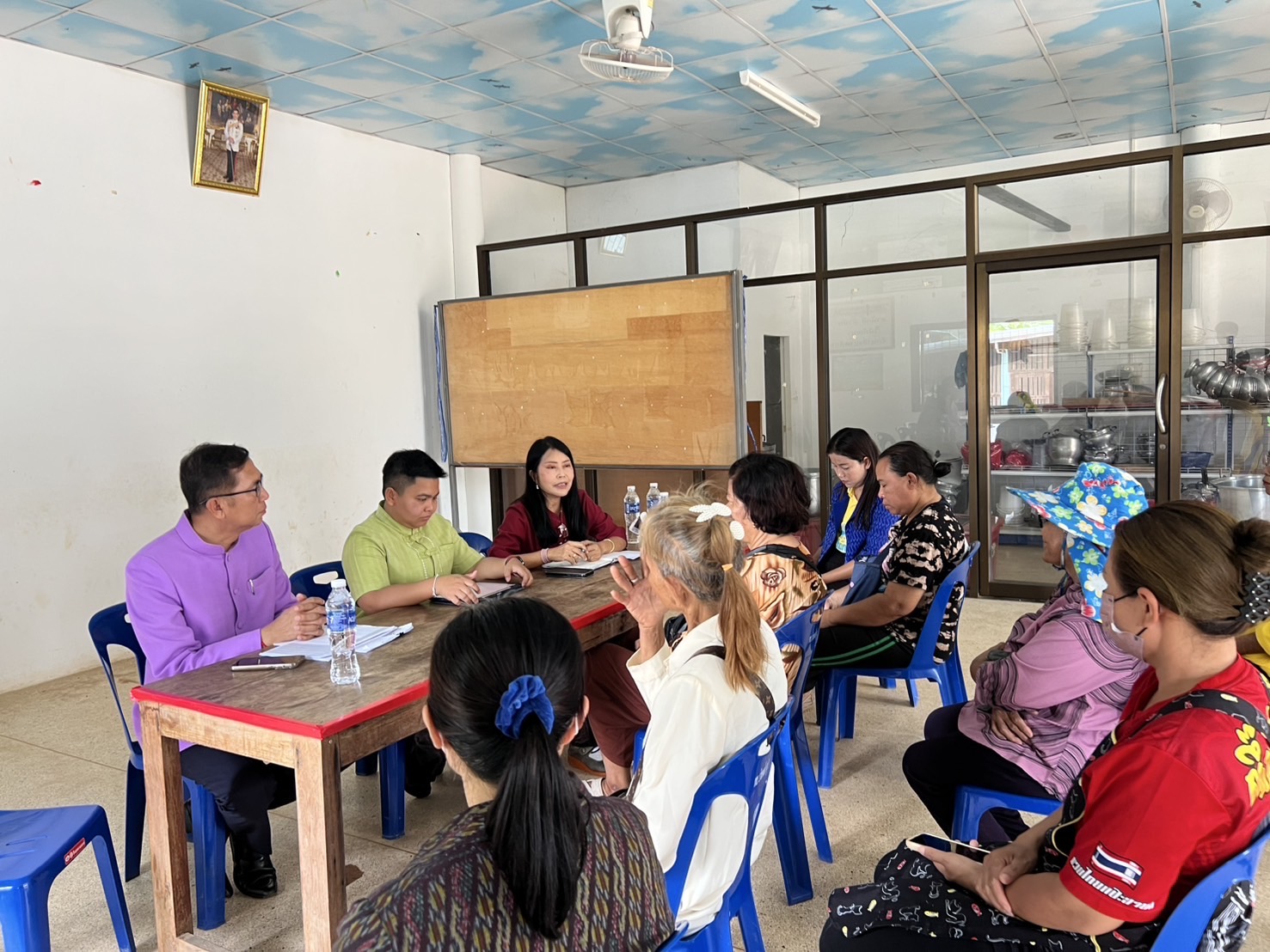 🔆พช.บุรีรัมย์🔆 การติดตาม และสนับสนัน การขับเคลื่อนกิจกรรมตามยุทธศาสตร์กรมการพัฒนาชุมชน ประจำปี 2568 และ สนับสนุนการดำเนินงานกองทุนพัฒนาบทบาทสตรี กลุ่มโซนอำเภอที่ 3