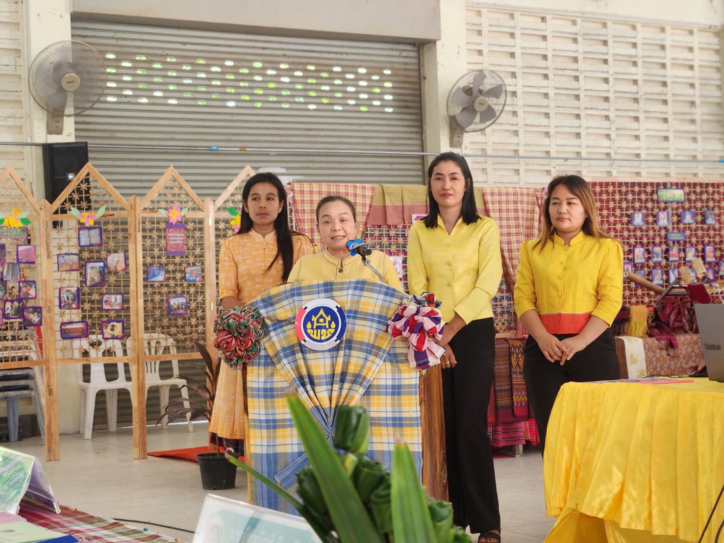 พช.บุรีรัมย์🔆 ลงพื้นที่!!ดำเนินงานโครงการเชิดชูเกียรติคนกองทุนพัฒนาบทบาทสตรี ประจำปี 2568 กิจกรรมที่ 1 การคัดเลือกคนกองทุนพัฒนาบทบาทสตรีดีเด่นระดับจังหวัด กลุ่มโซนที่ 1