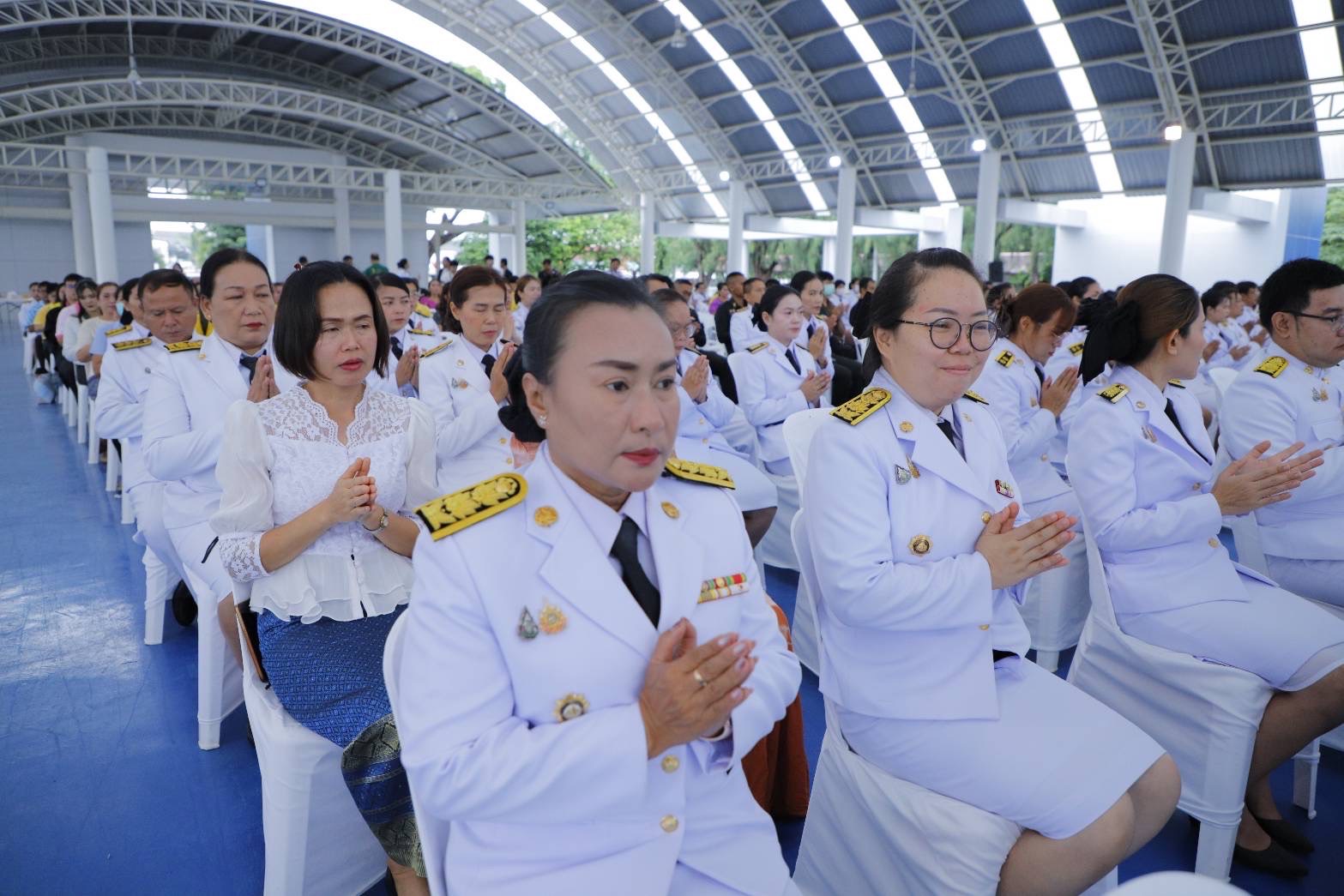 🔆พจ.บุรีรัมย์🔆ร่วมรัฐพิธีวันที่ระลึก “พระบาทสมเด็จพระปกเกล้าเจ้าอยู่หัว” จังหวัดบุรีรัมย์