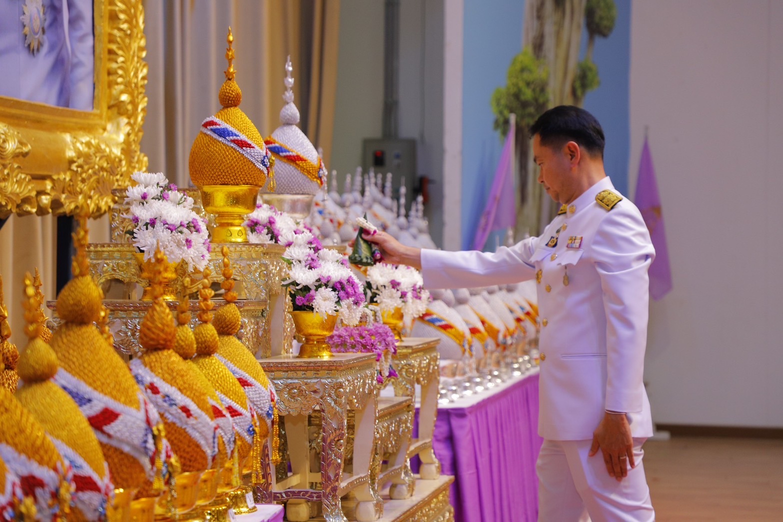 🔆พช.บุรีรัมย์🔆ร่วมพิธีถวายเครื่องราชสักการะและวางพานพุ่ม และพิธีจุดเทียนถวายพระพรชัยมงคล เพื่อเฉลิมพระเกียรติสมเด็จพระนางเจ้า ฯ พระบรมราชินี เนื่องในโอกาสวันเฉลิมพระชนมพรรษา 3 มิถุนายน 2568 จังหวัดบุรีรัมย์