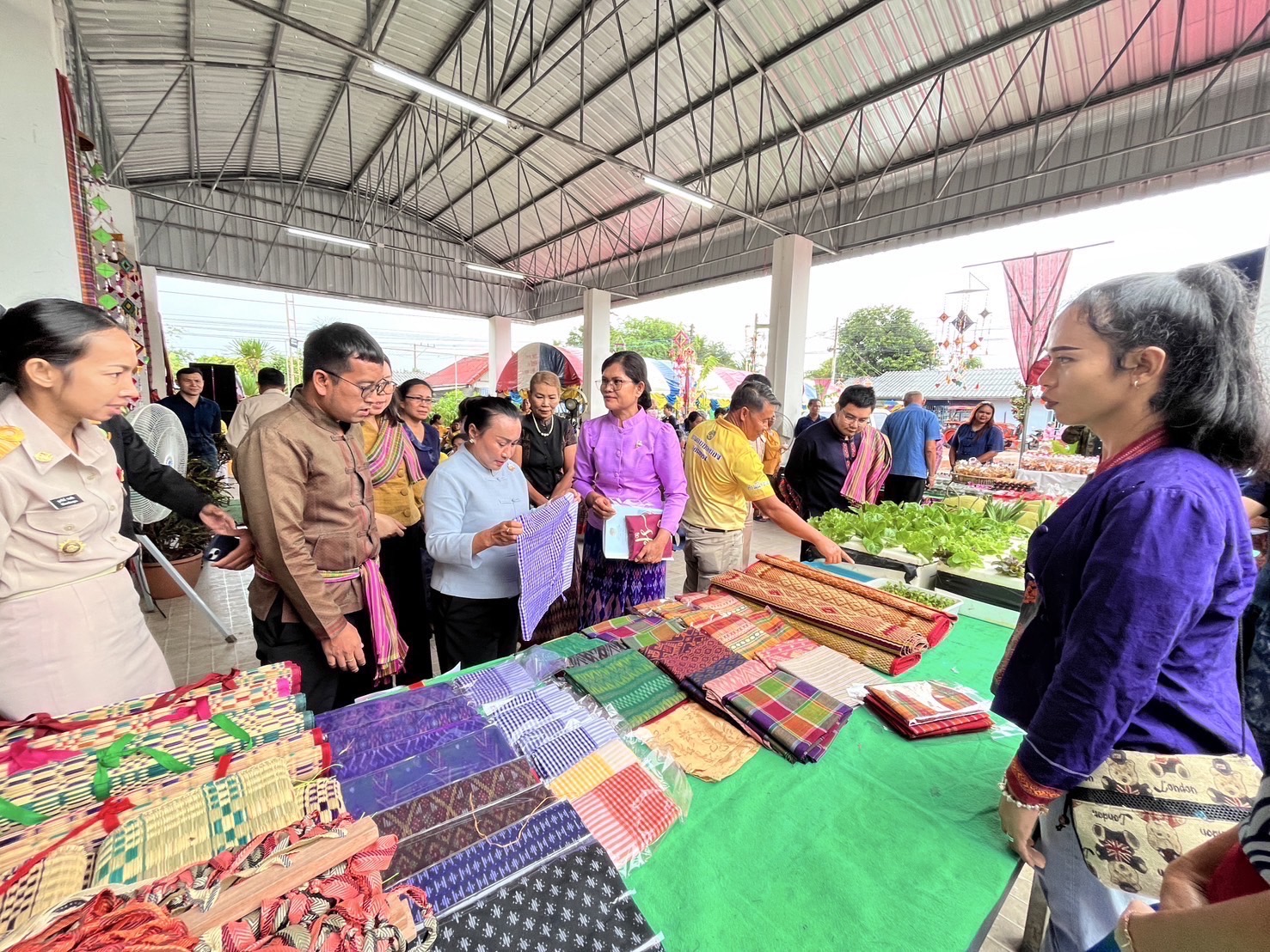 🔆พช.บุรีรัมย์🔆 ลุย!! คัดสรรกิจกรรมพัฒนาชุมชนดีเด่นประจำปี 2568 ระดับกลุ่มอำเภอ(วันที่1)