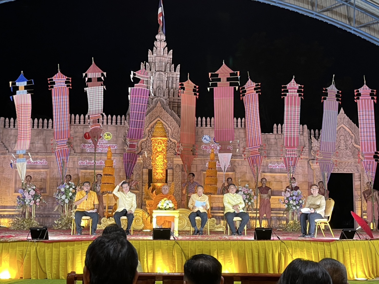 🔆พช.บุรีรัมย์🔆 GROWTH TEAM BURIRAM : ร่วมงานแถลงข่าวประเพณีแห่เทียนพรรษา อำเภอประโคนชัย ประจำปี 2568