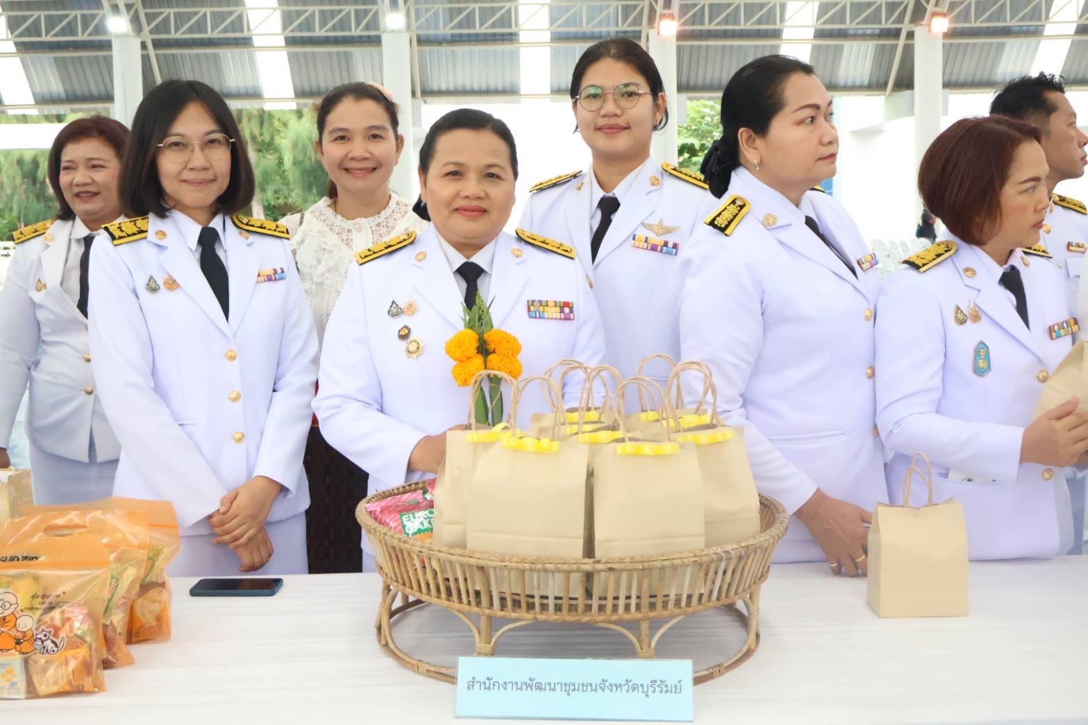 🔆พช.บุรีรัมย์🔆GROWTH TEAM BURIRAM สร้างสรรค์ สร้างสุข : ร่วมรัฐพิธีวันที่ระลึก คล้ายวันสวรรคต “สมเด็จพระนารายณ์มหาราช” จังหวัดบุรีรัมย์