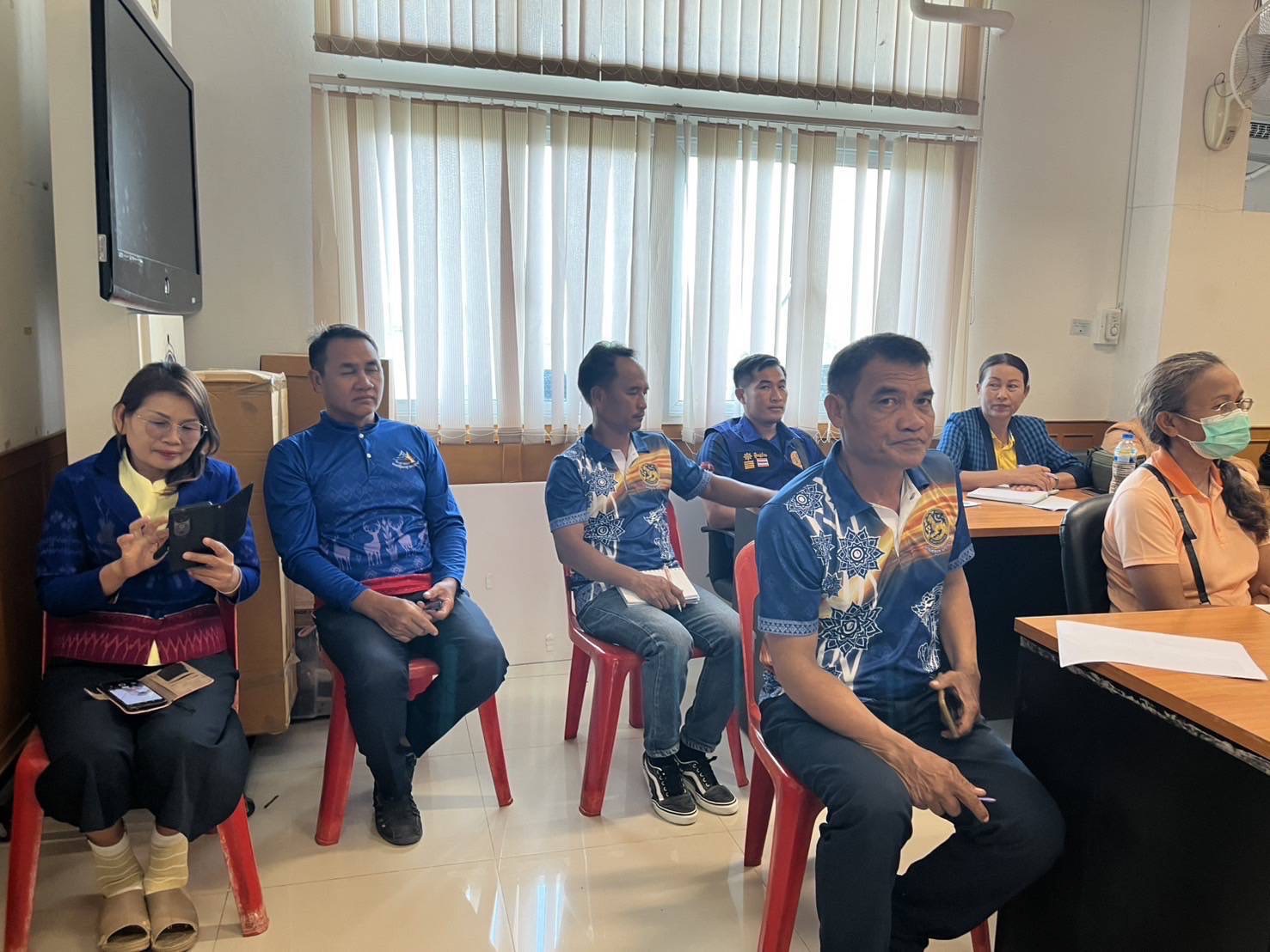 🔆พช.บุรีรัมย์🔆GROWTH TEAM BURIRAM สร้างสรรค์ สร้างสุข : ประชุมเพื่อเสริมสร้างความเข้าใจในการขับเคลื่อนการส่งเสริมการท่องเที่ยวชุมชนและสร้างความเข้มแข็งของเศรษฐกิจฐานราก